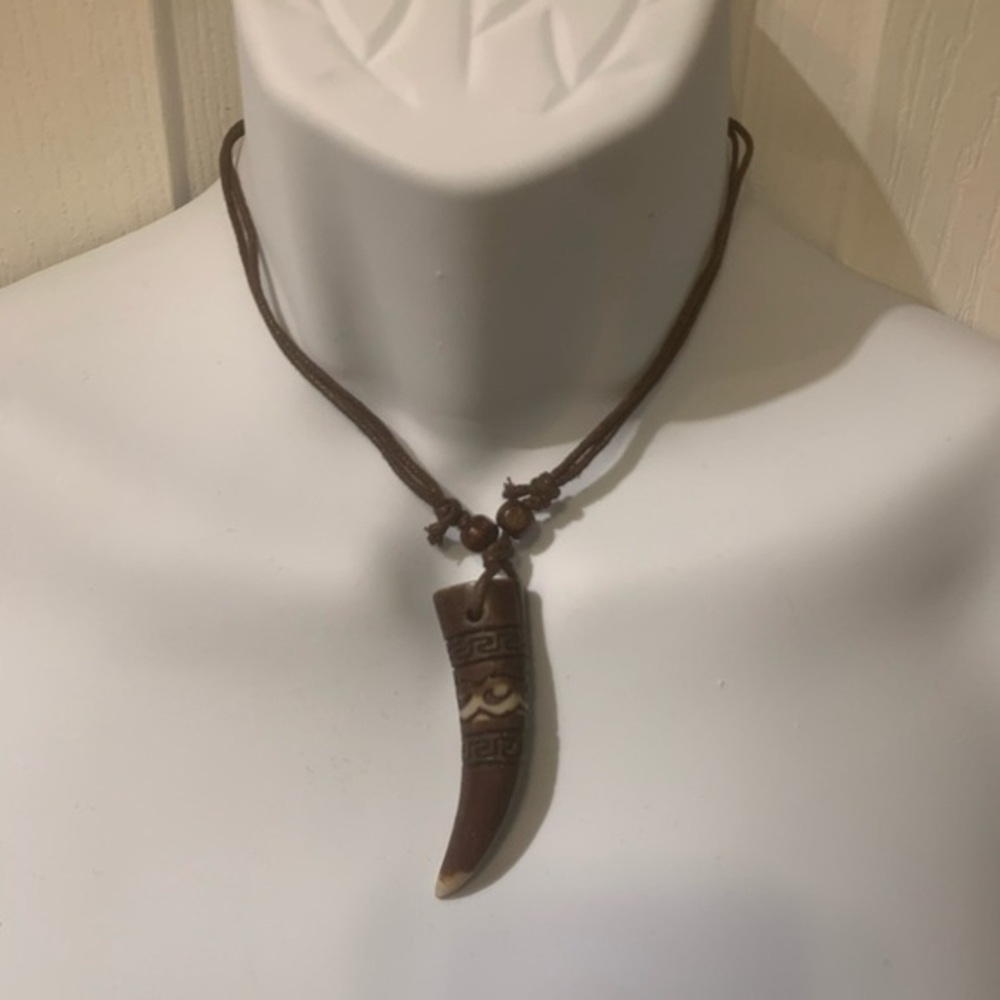 Imitation Bone Carved Tooth Pendant Necklace
